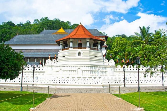 Private Day Tour to Kandy